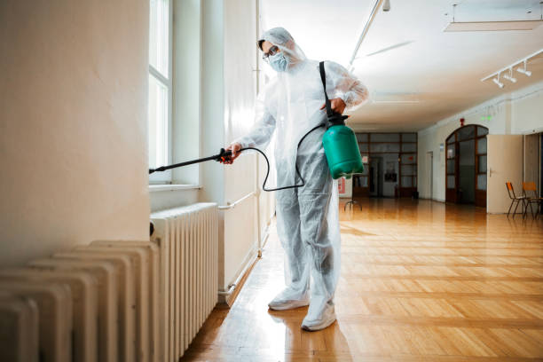 Best Commercial Pest Control Services  in Grundy Center, IA